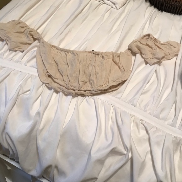 Cropped Top- NWOT - Picture 2 of 2